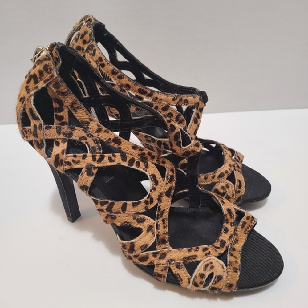 MNG Mango Faux Fur Leopard Print Heels Size 7.5‎